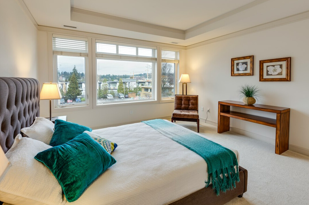 luxury apartment bedroom